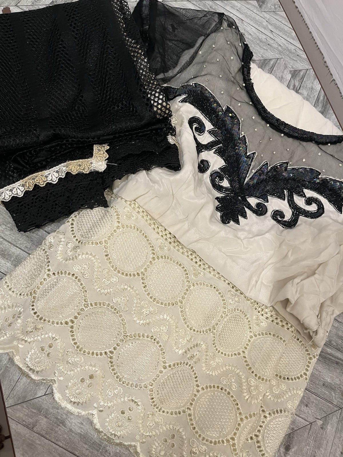 Handmade Juniors XS 3pc Outfit Set Crop Top Skirt Shawl Black/White Lace