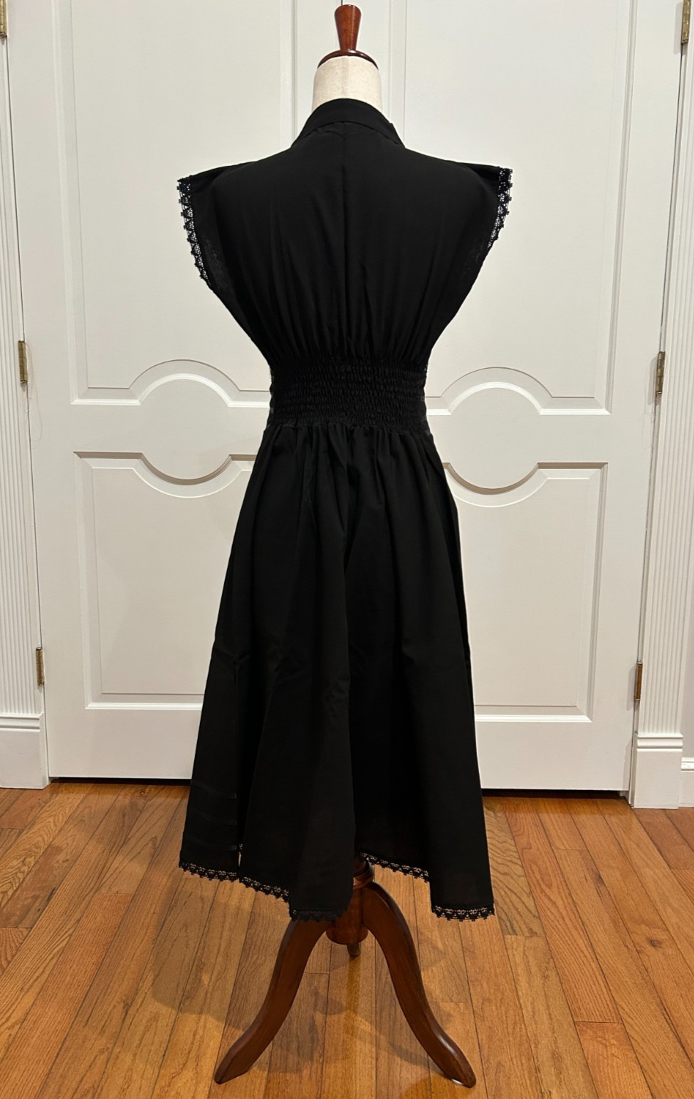 One of a Kind Mexican embroidered dress, hand Embroidered with Silk threads.