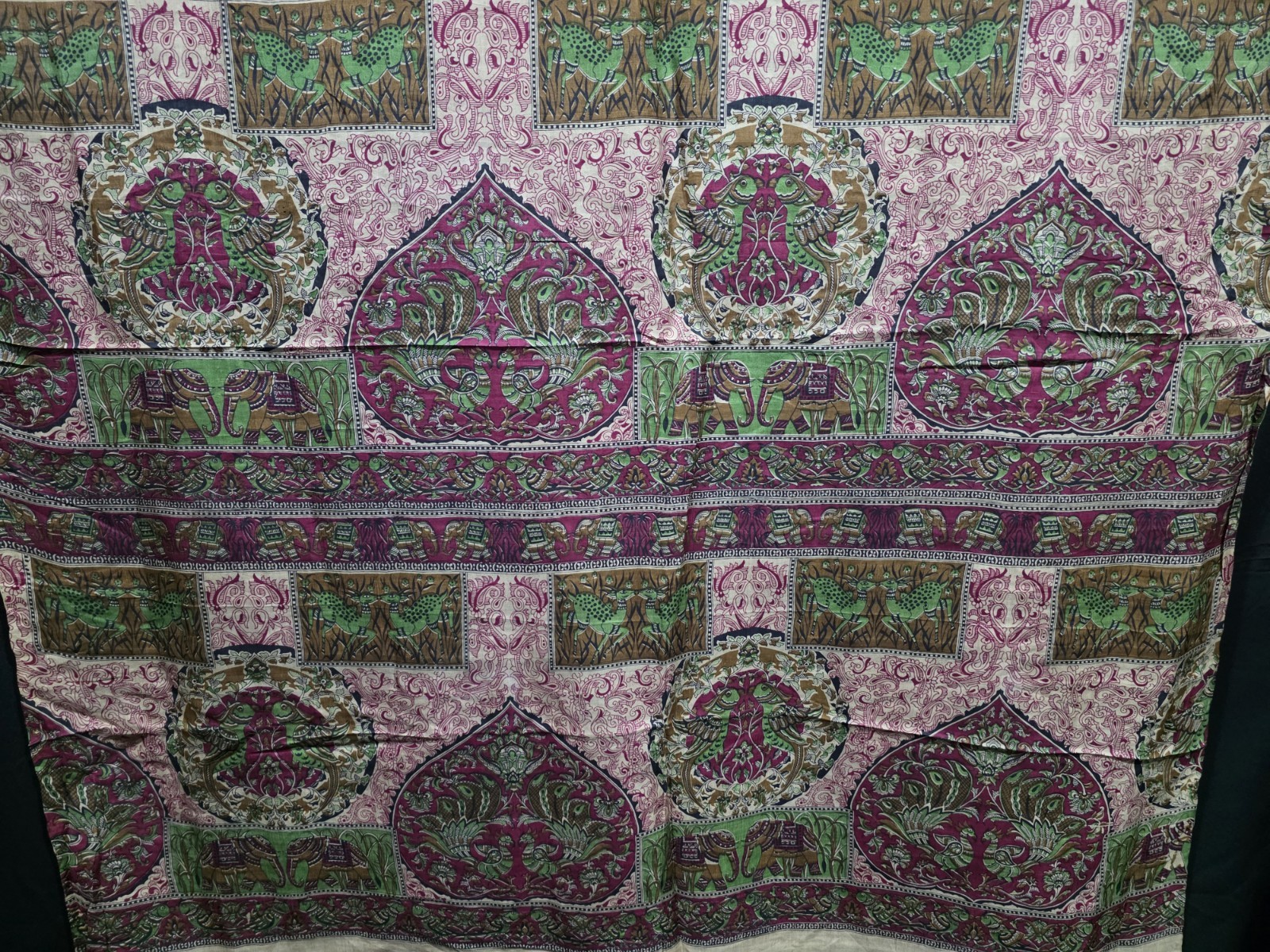 Vintage Silk Saree, 100% Pure Silk Fabric, 5 Yards Ethnic Indian Printed Sari