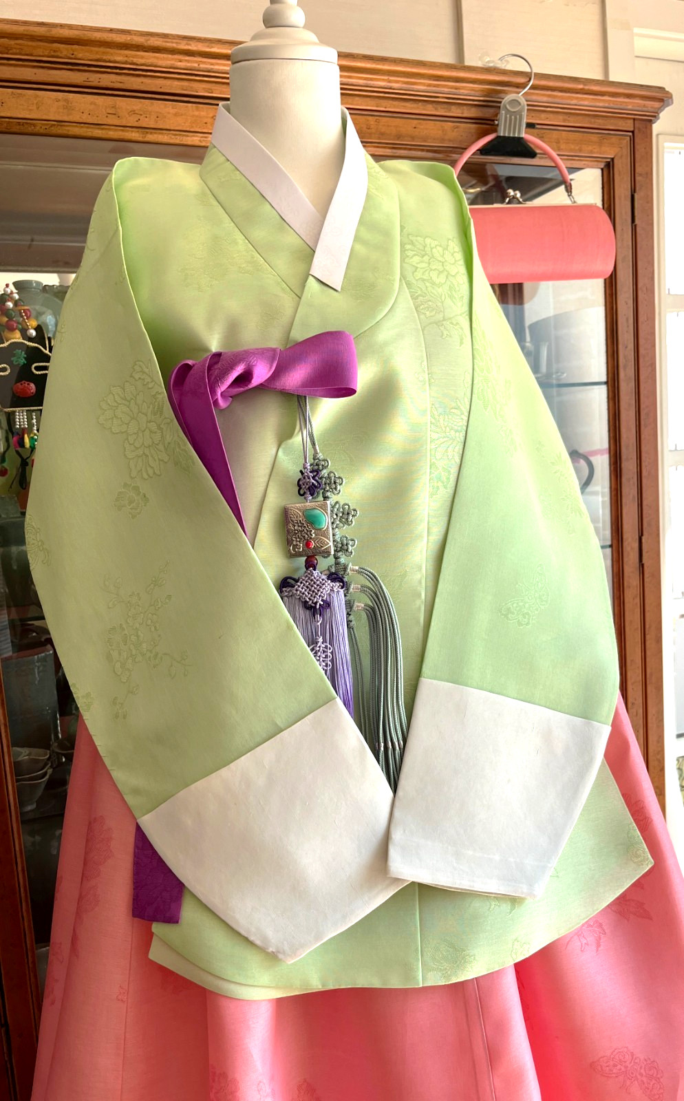 Korean Traditional Dress Dangui Hanbok Set-Green & Peach/Petticoat 2 Norigae Bag