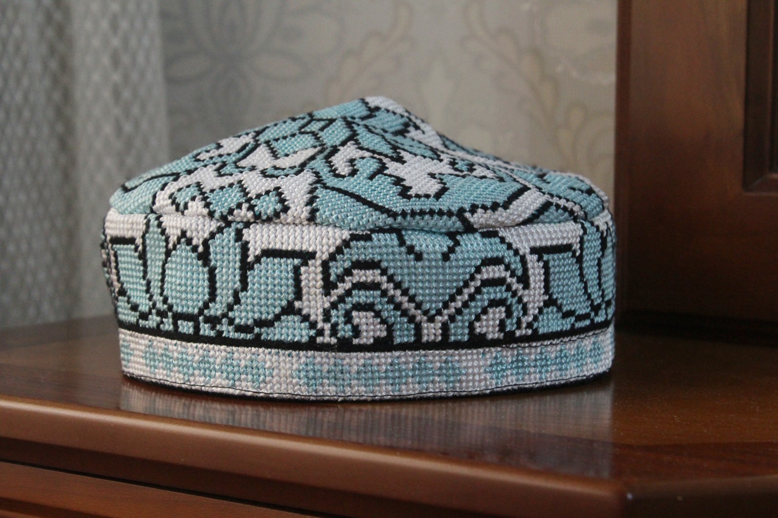 Uzbek Embroidered Skull-cap 23.2″/59cm Traditional Kufi Hat Ethnic Doppa Unisex