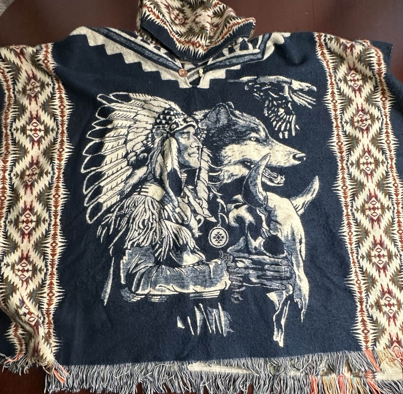 Tejidos Ruiz Alpaca Wool Ecuador Native Wolf Eagle Weave Hood Buttons Poncho