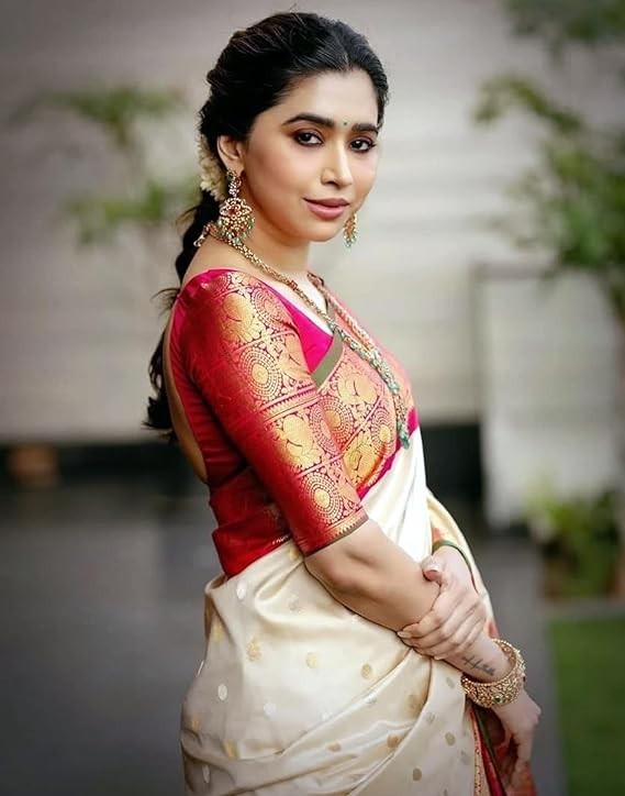Women’s Soft Banarasi Silk Jacquard Saree with Unstitched Blouse Piece