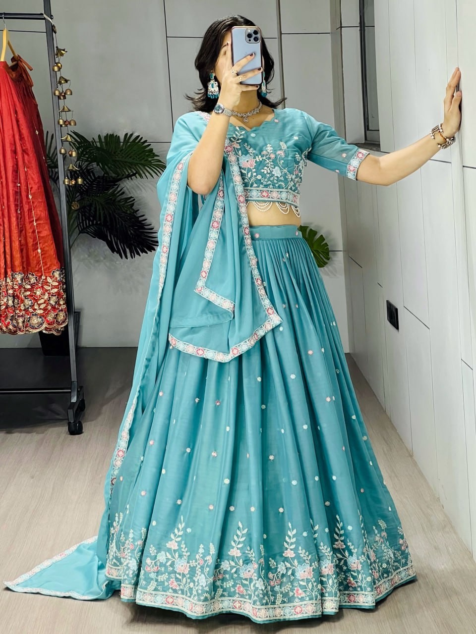 Star Georgette Lehenga Choli Wedding Bridal Wear Set for Wedding