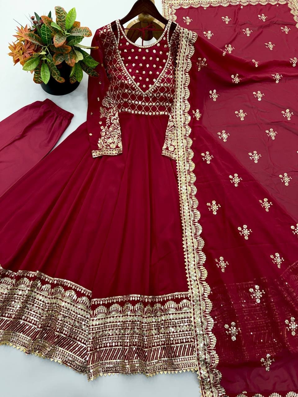 New Designer Maroon Georgette Salwar Kameez With Dupatta For Wedding Wear