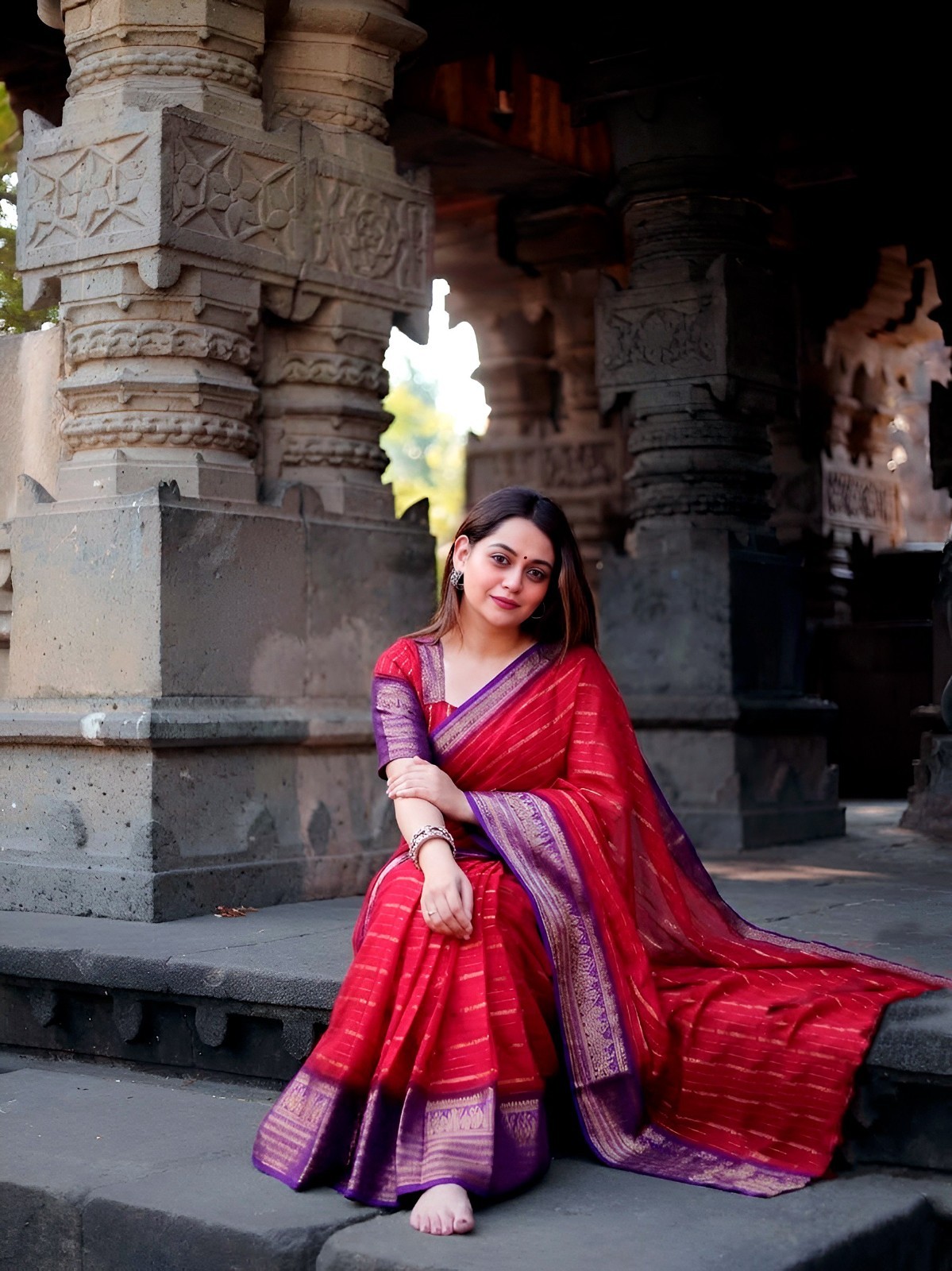 Women’s Wear Beautiful Crepe Saree With Blouse For Wedding And Party