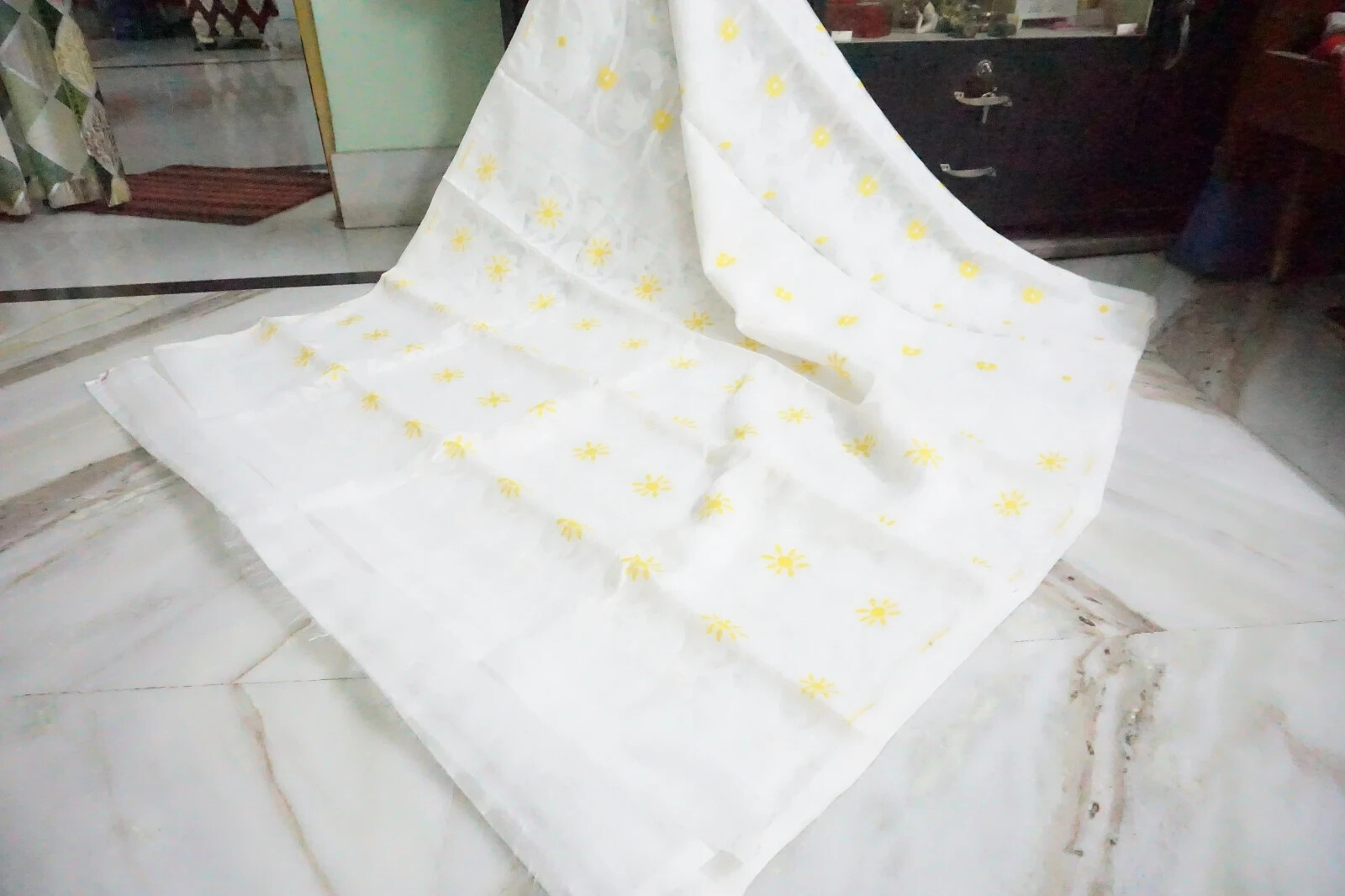 Bangladeshi Dhakai jamdani Saree very soft and good quality free shipping