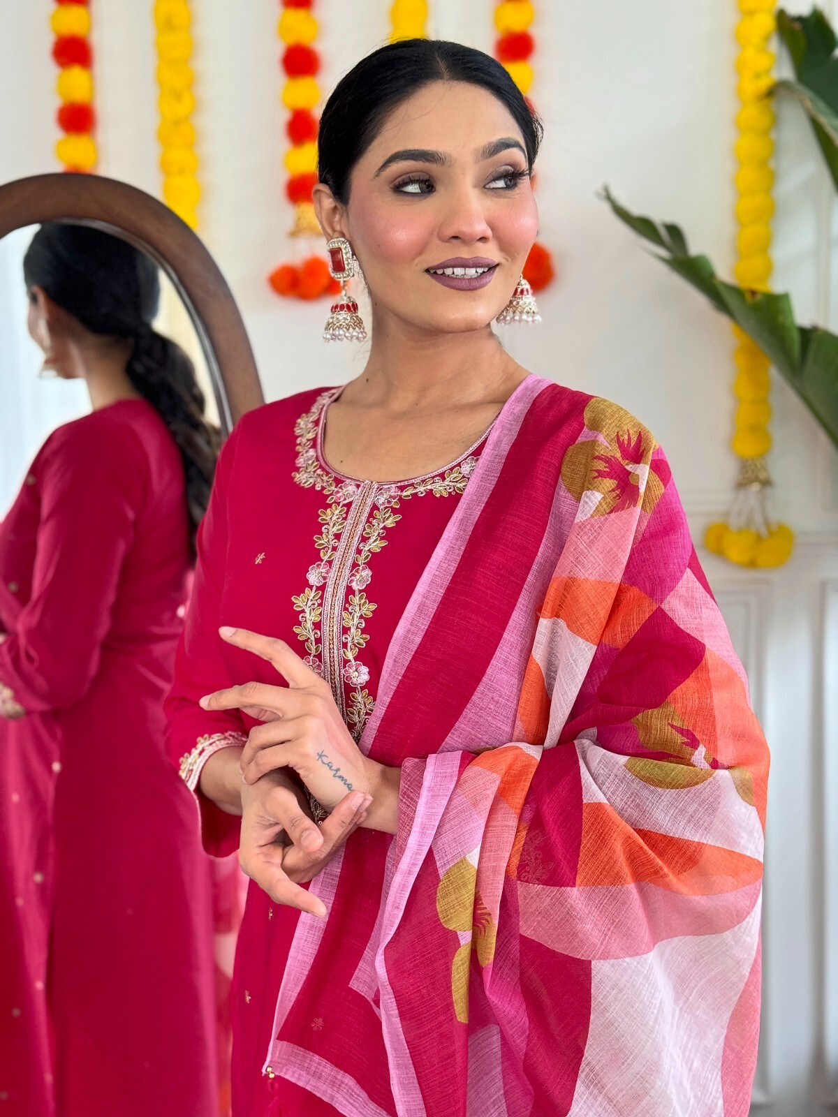 Women’ s Viscose Chanderi Embroidery Kurta with Pant & Dupatta