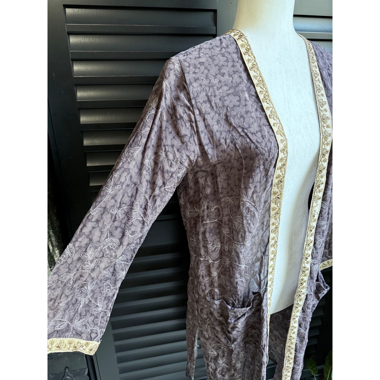 100% Silk Robe India Duster Kimono Neutral Mocha Taupe Large Pockets Embroidered