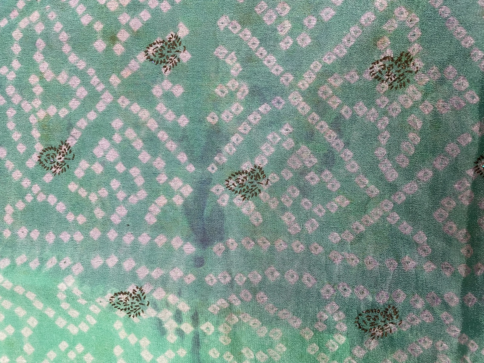 Vintage Chiffon Silk Saree, Lightweight Fabric for DIY & Sewing CS1107