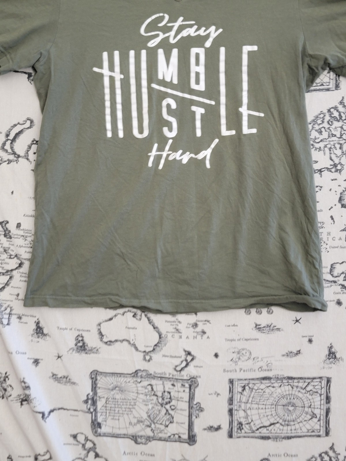 Bella+Canvas Women’s Olive Green “Stay Humble Hustle Hard” V-Neck T-Shirt M