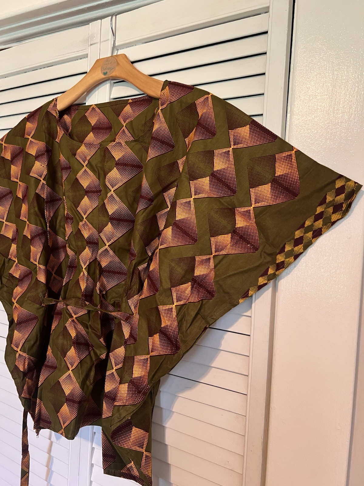 NIGERIAN AFRICAN Women’s Shirt Size Medium M Handmade Dashiki Shirt
