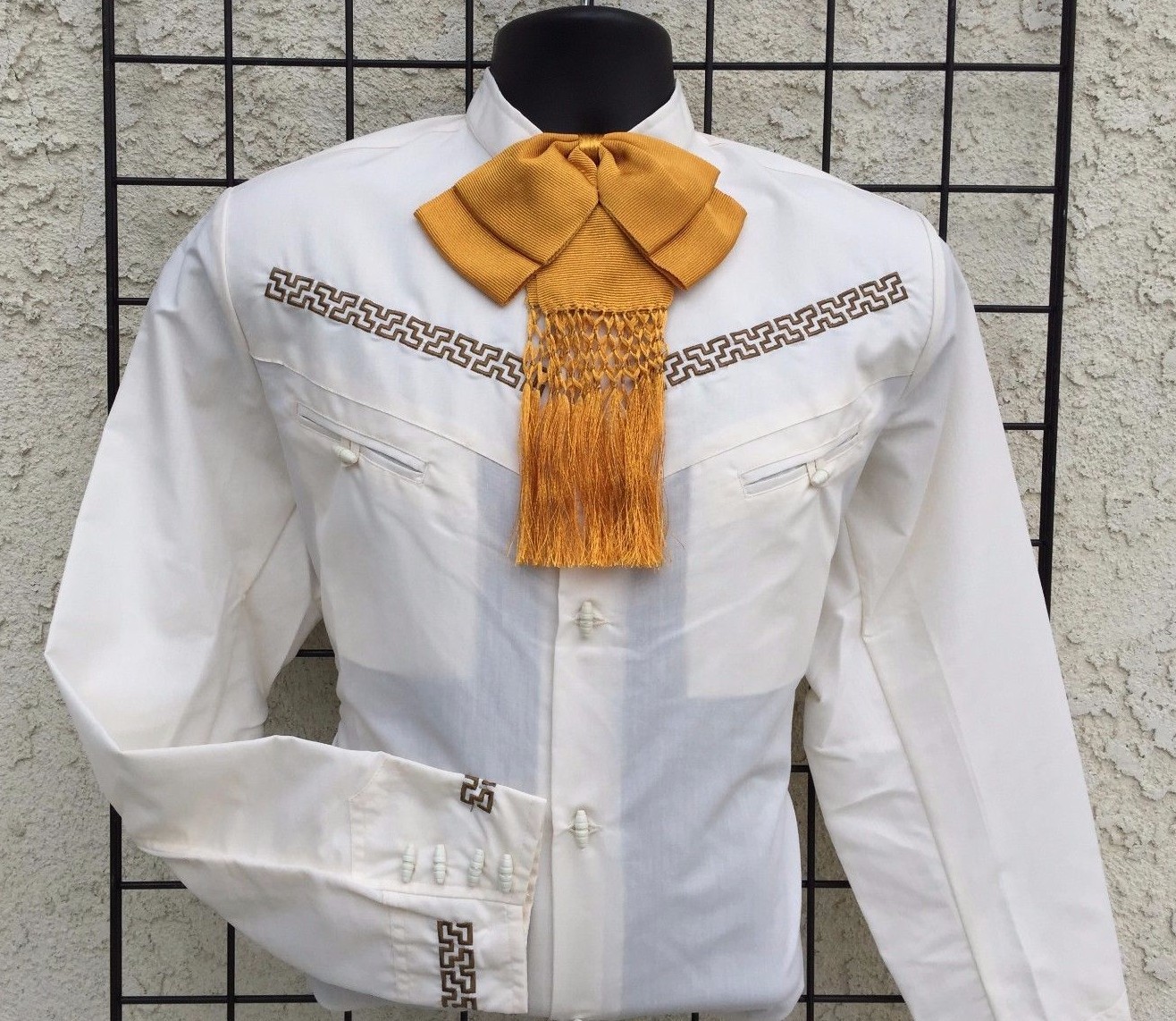 MEXICAN WESTERN SHIRT STITCHED CHARRO. CAMISA CHARRA GALA BORDADA ESPUELA DE ORO