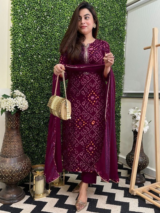 Women’s Printed Mirror Work Straight Kurta with Trouser & Dupatta 3 Pcs Set.