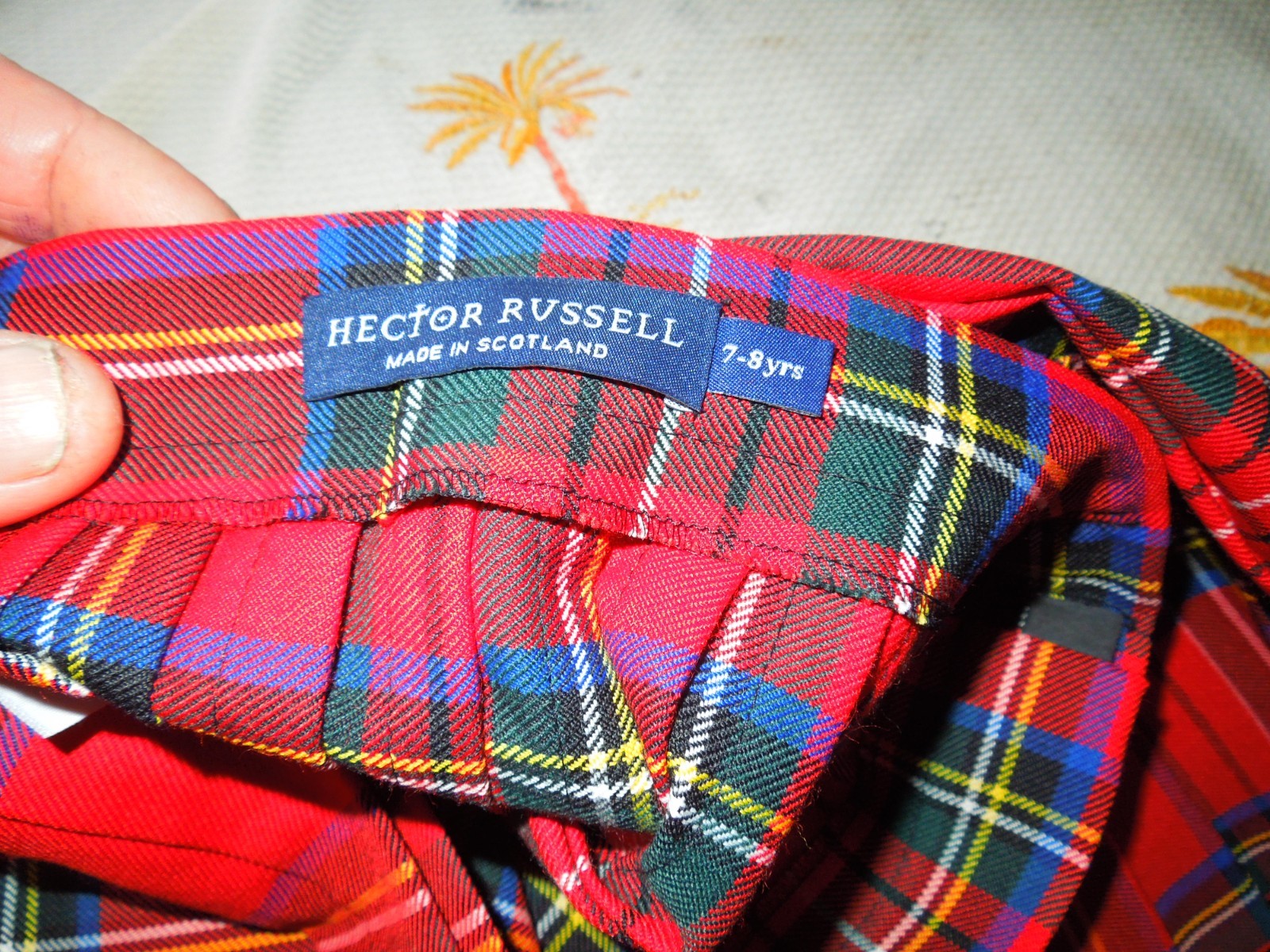 HECTOR RUSSELL Made in Scotland Child Royal Stewart Kilt Wool Blend Size 7-8 YRS