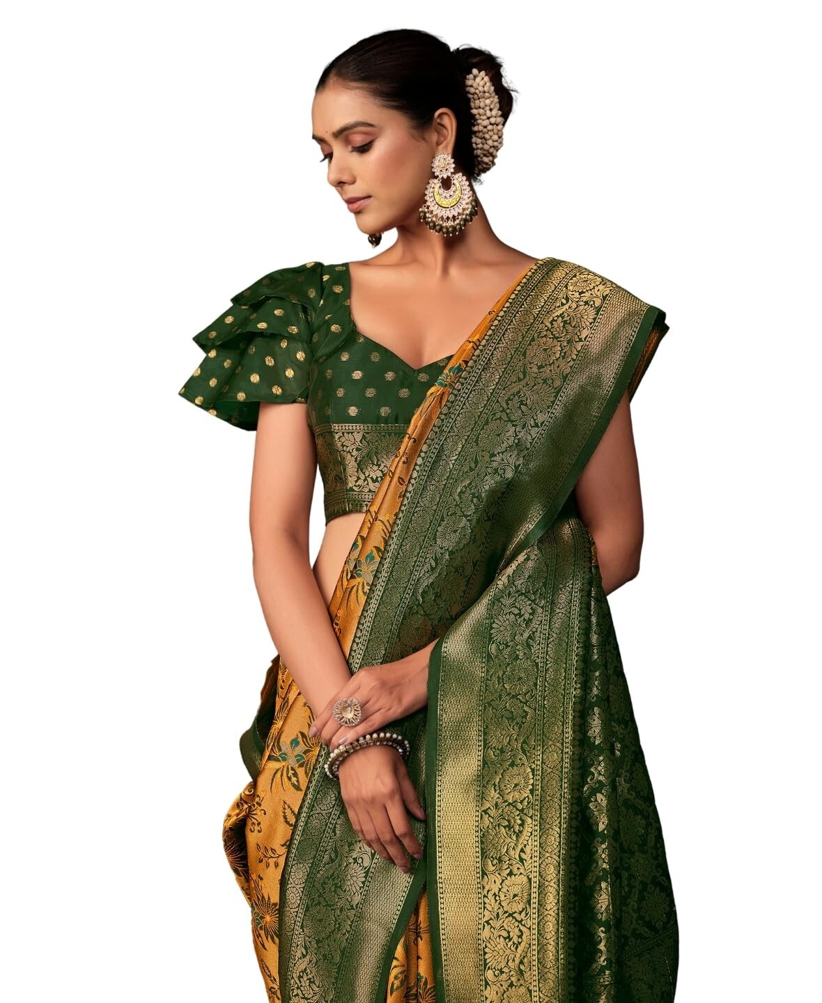 Women’s Silk Blend floral Woven Saree With Blouse Piece