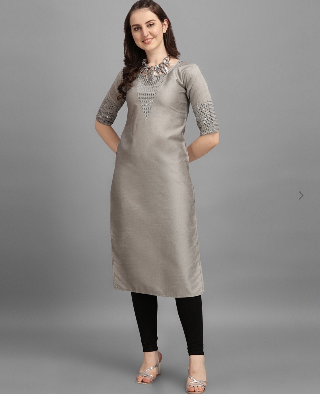 NWT Four Seasons Embellished Round Neck Straight Kurta Gray Small