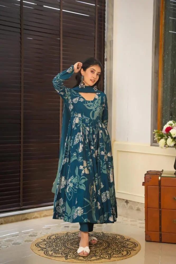 Party Salwar Kameez Pakistani Bollywood New Wedding Indian Designer Dress GOWN
