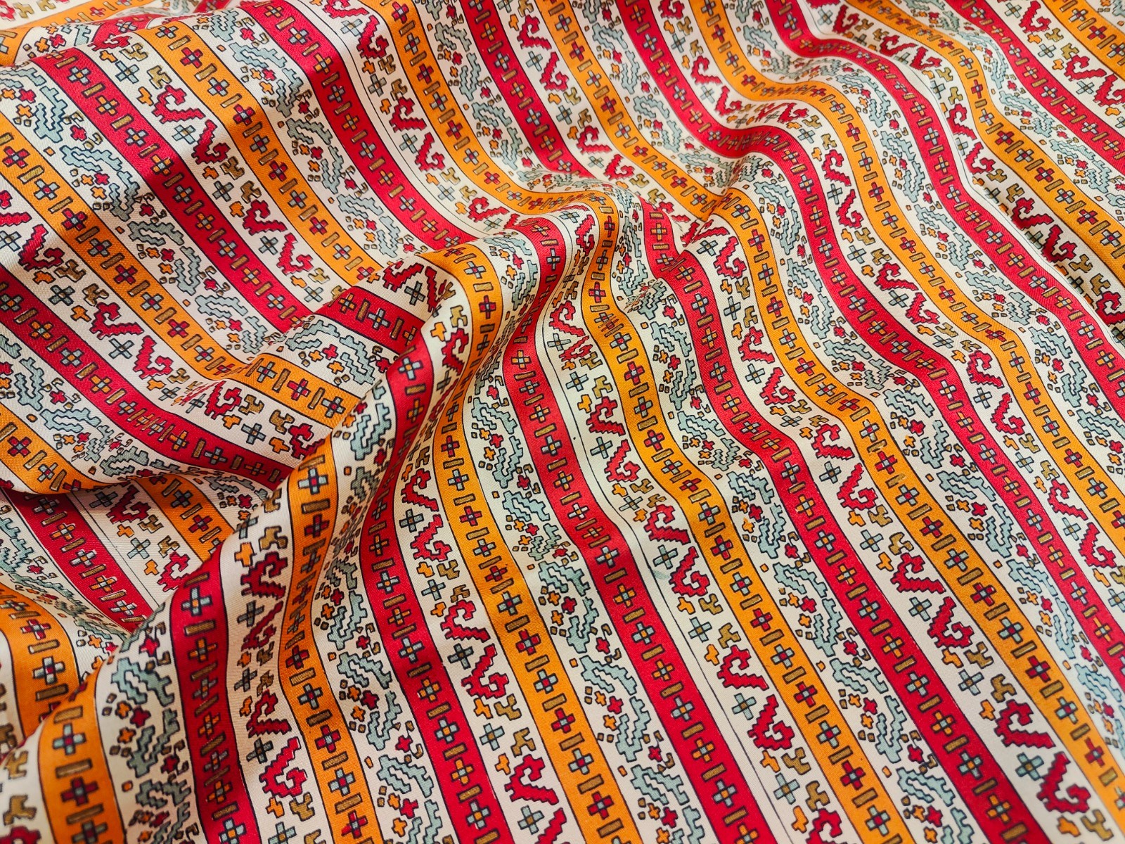 Vintage Sari 6Mtr Pure Silk Printed Saree Indian Fabric For Crafting Quilting