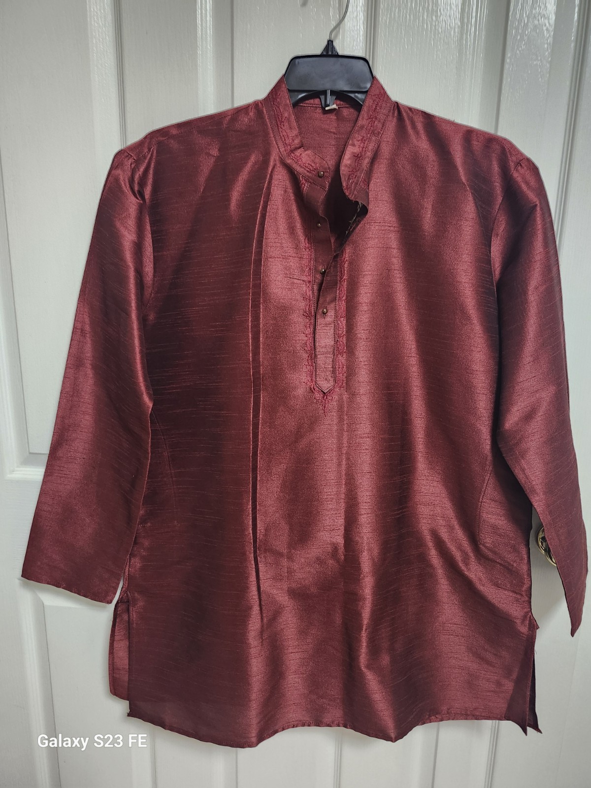 New Men’s Maroon Solid Dupion Silk Kurta Shoulder Size 42 “Chest 46″ L 34”