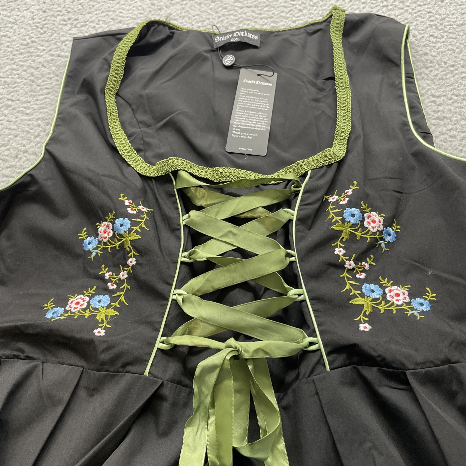 Scarlet Darkness Dirndl Dress 3XL Black Festival Peasant Bavarian Oktoberfest