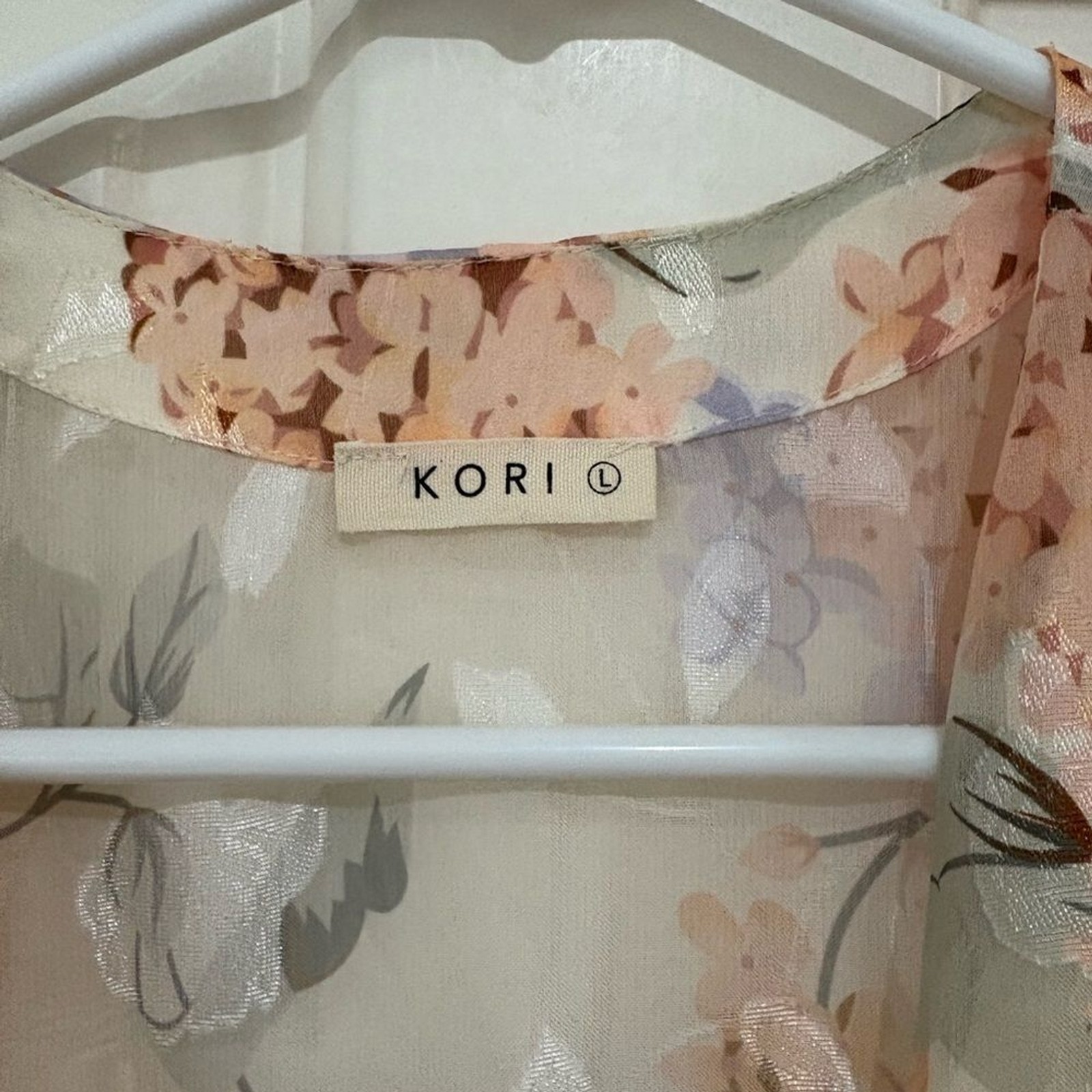 Kori Sheer Kimono with Floral Pattern size large