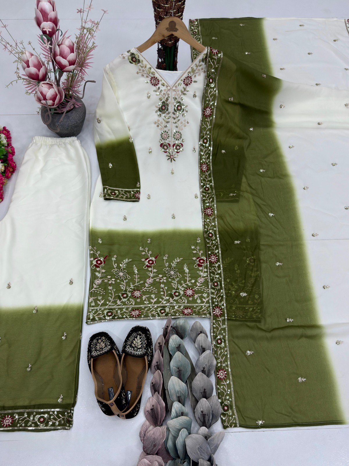 SALWAR KAMEEZ INDIAN WEDDING PAKISTANI PARTY WEAR DRESS SHARARA BOLLYWOOD SUIT L