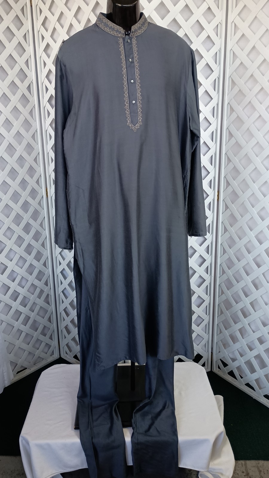 Vintage 90’s-Y2K Men’s Gray Denis Parker Kurta & Salwar Matching 2 Pc Set XL/2X