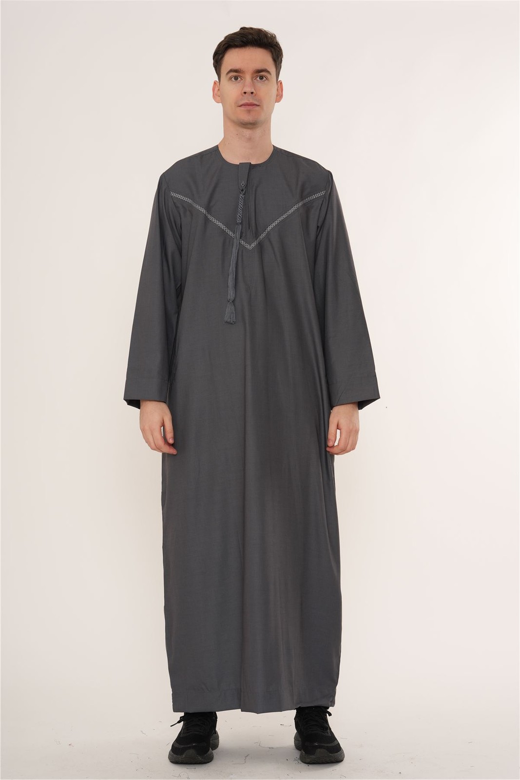 Men Grey Thobe Emirati Omani Jubba Islamic Clothing Embroidery Muslim Eid Tassel