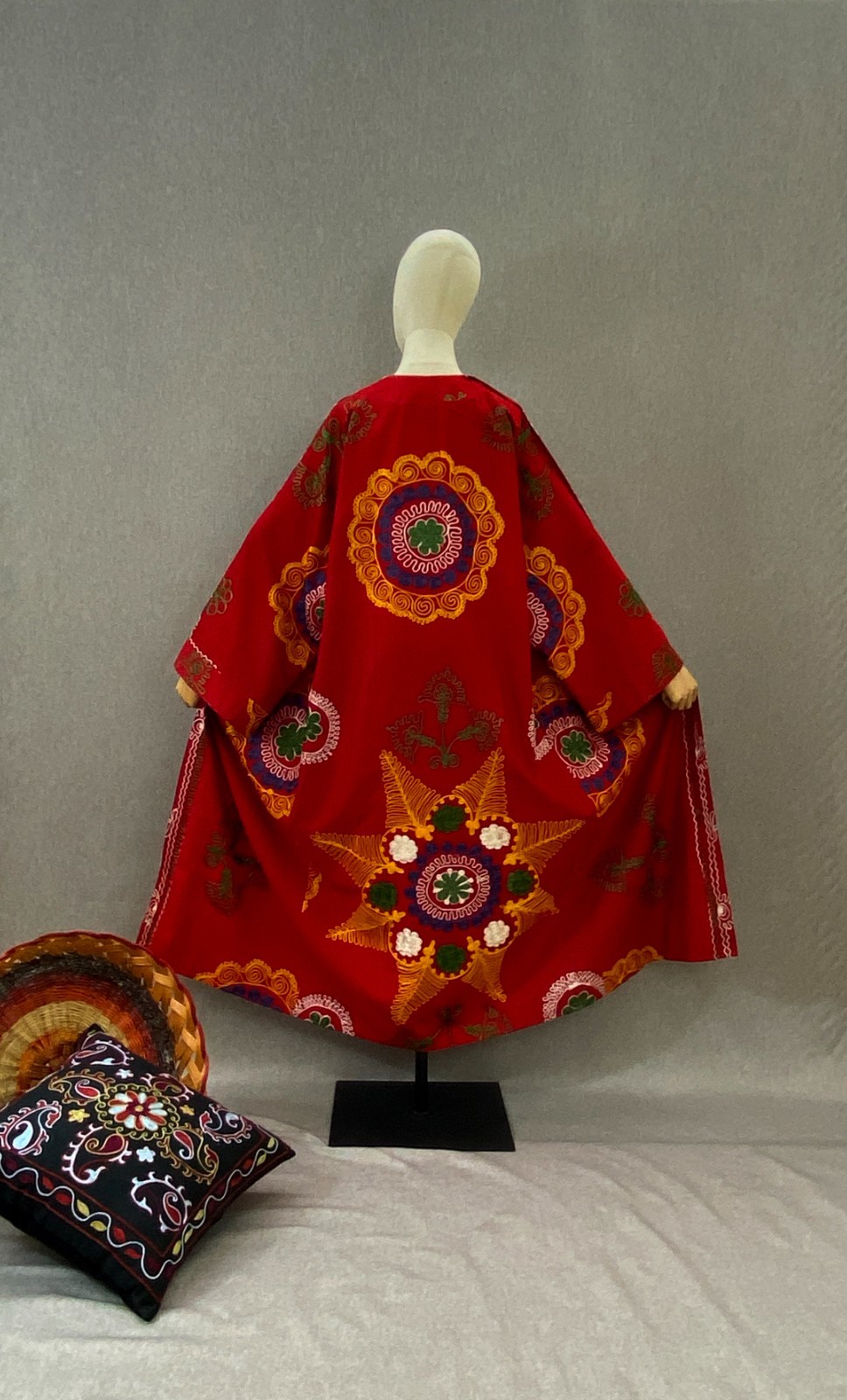 Vintage Uzbek Suzani Chapan Robe Jacket Embroidered OOAK Boho Ethnic Coat Kimono