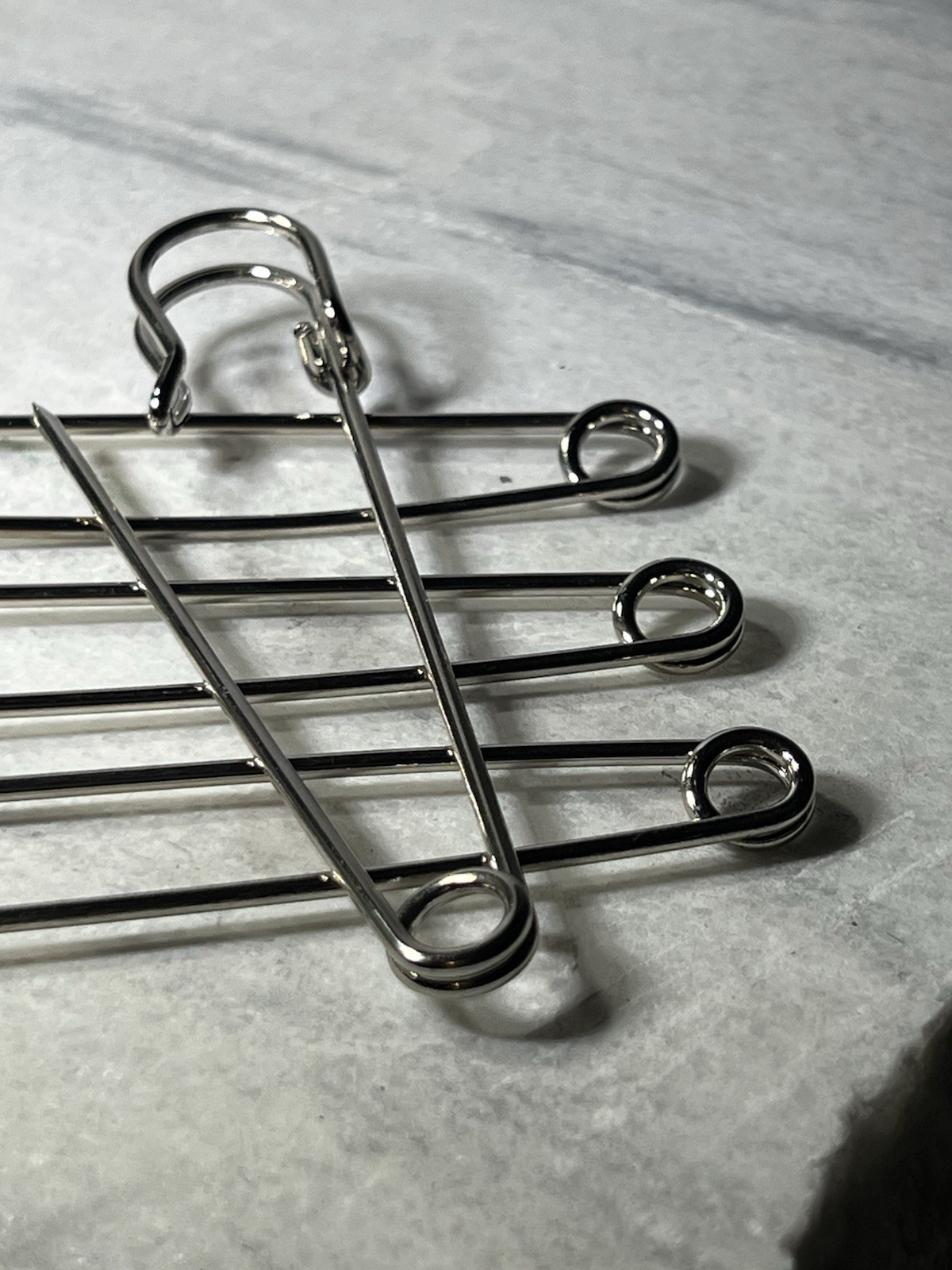 Set of 4 VTG Silver Metal Kilt Pins 4 Inch Adult Safety Fasteners for Skirts