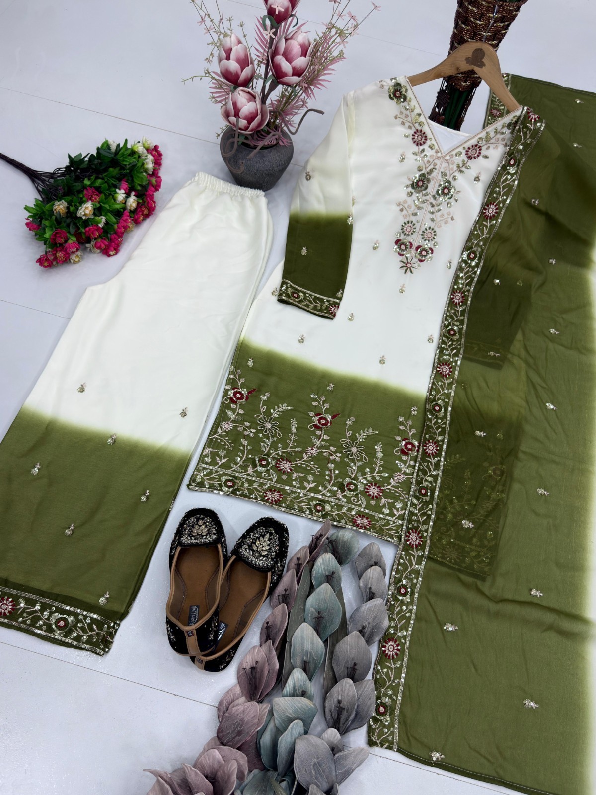 SALWAR KAMEEZ INDIAN WEDDING PAKISTANI PARTY WEAR DRESS SHARARA BOLLYWOOD SUIT L