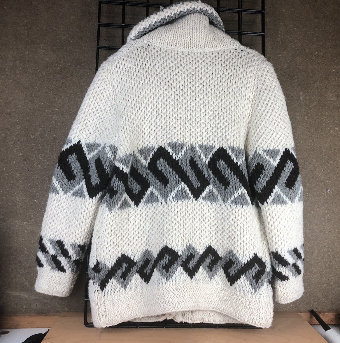Indigenous Aztec Real Wool Thick Knit Handmade In Mexico Wood Button Down Large
