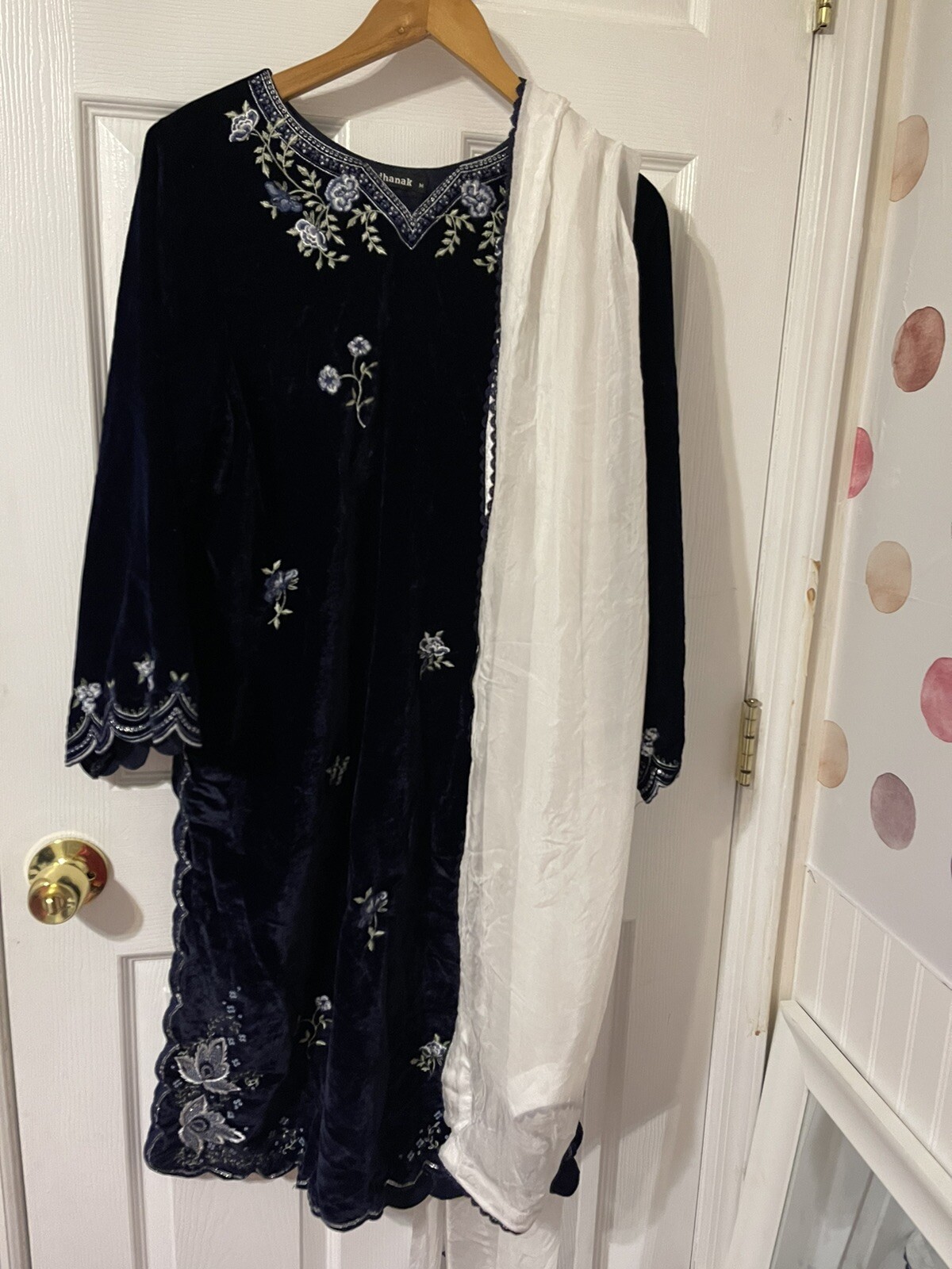 2pc Velvet Suit. Embroidered Shirt. Chiffon Dupatta. Casual Fancy Wear.