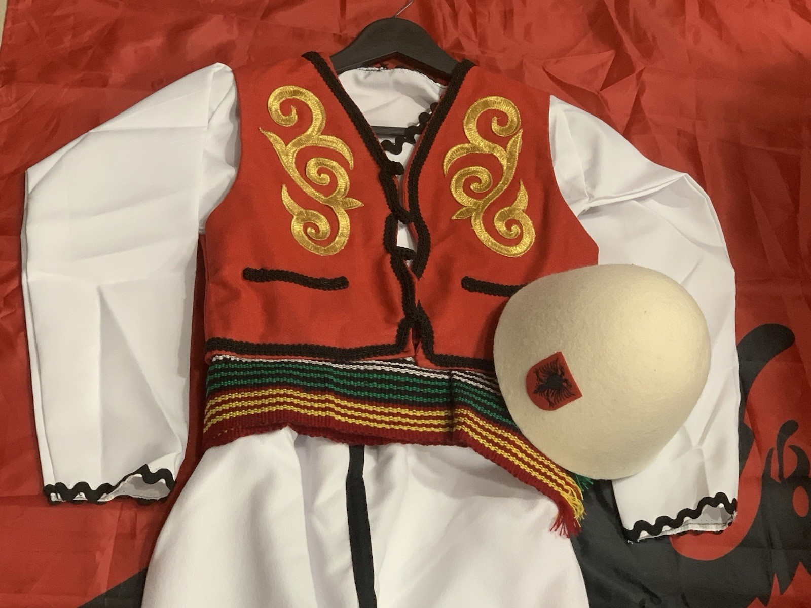 NEW ALBANIA TRADITIONAL FOLK COSTUME SUIT BOYS MEN-6-8 YEARS-HANDMADE