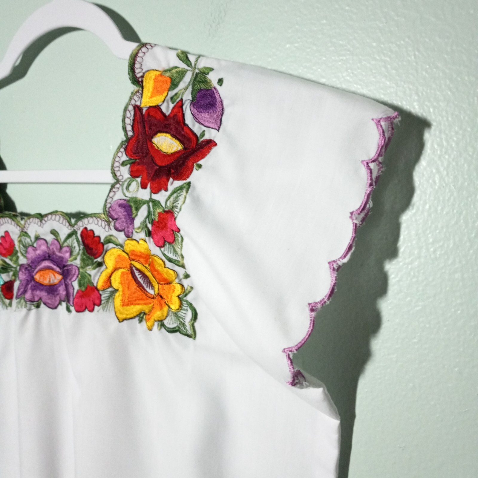 Guatemalan Embroidered Huipil size XXS XS, Poncho Top Handmade Boho Colorful VG