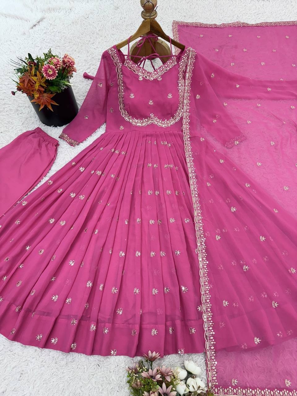 Stylish New Heavy Faux Georgette Gown Bottom With Pink Dupatta For Engagement