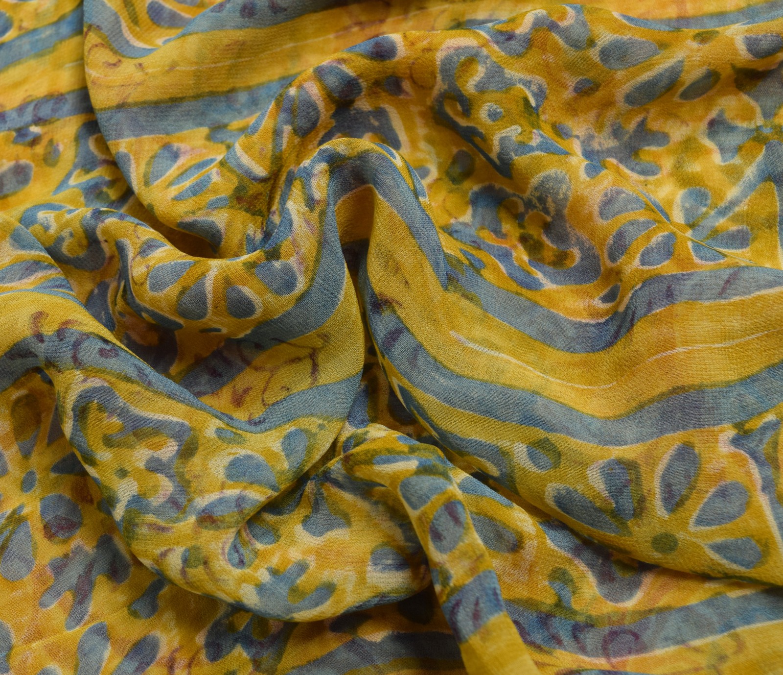 Sushila Vtg Saree Georgette Silk Floral Printed with Patch Work Border Fabric
