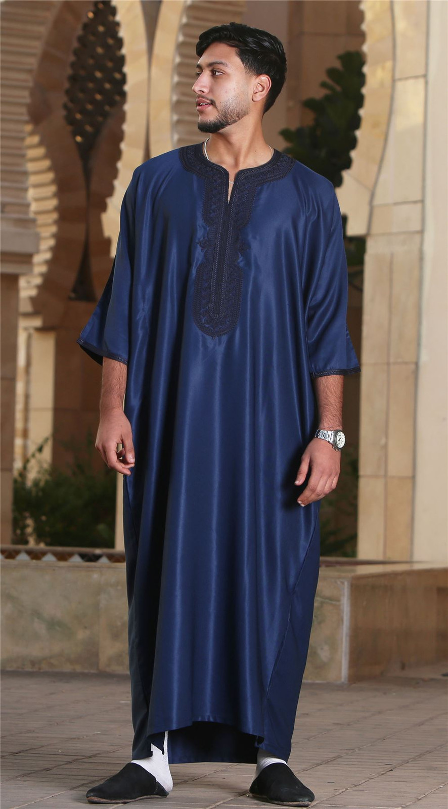 GG008 – Men’s Navy Moroccan Thobe Short Sleeve Gandoura