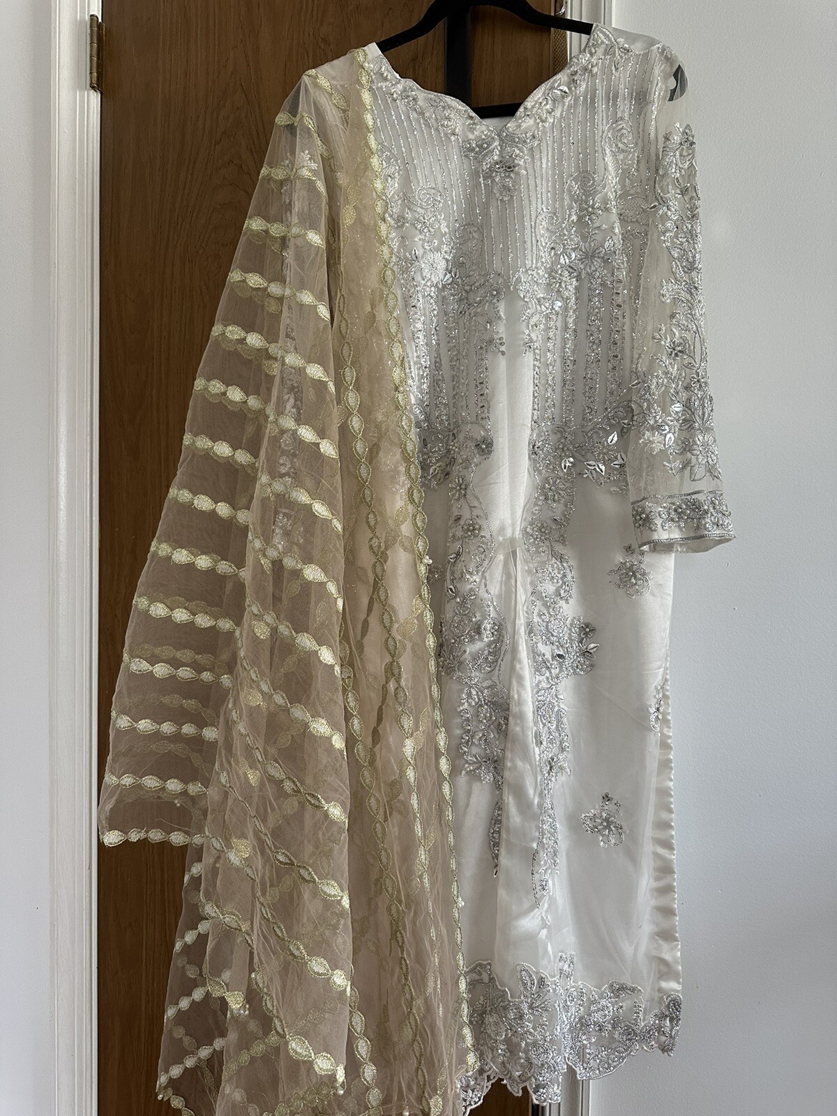 White Blush Pearl Sequence Pakistani Indian Bangladeshi Party Dress Size S