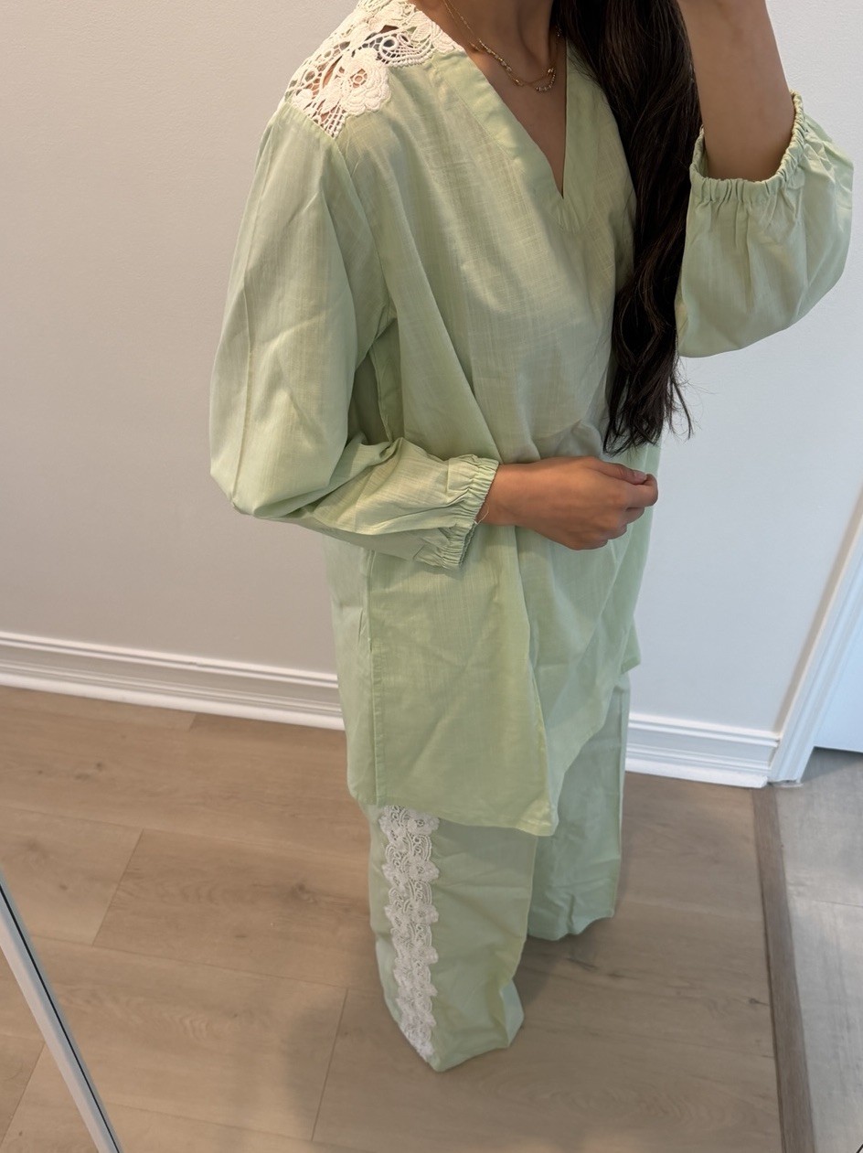 Brand New Sana Safinaz Outfit 2 Piece Oversized Fit S-M