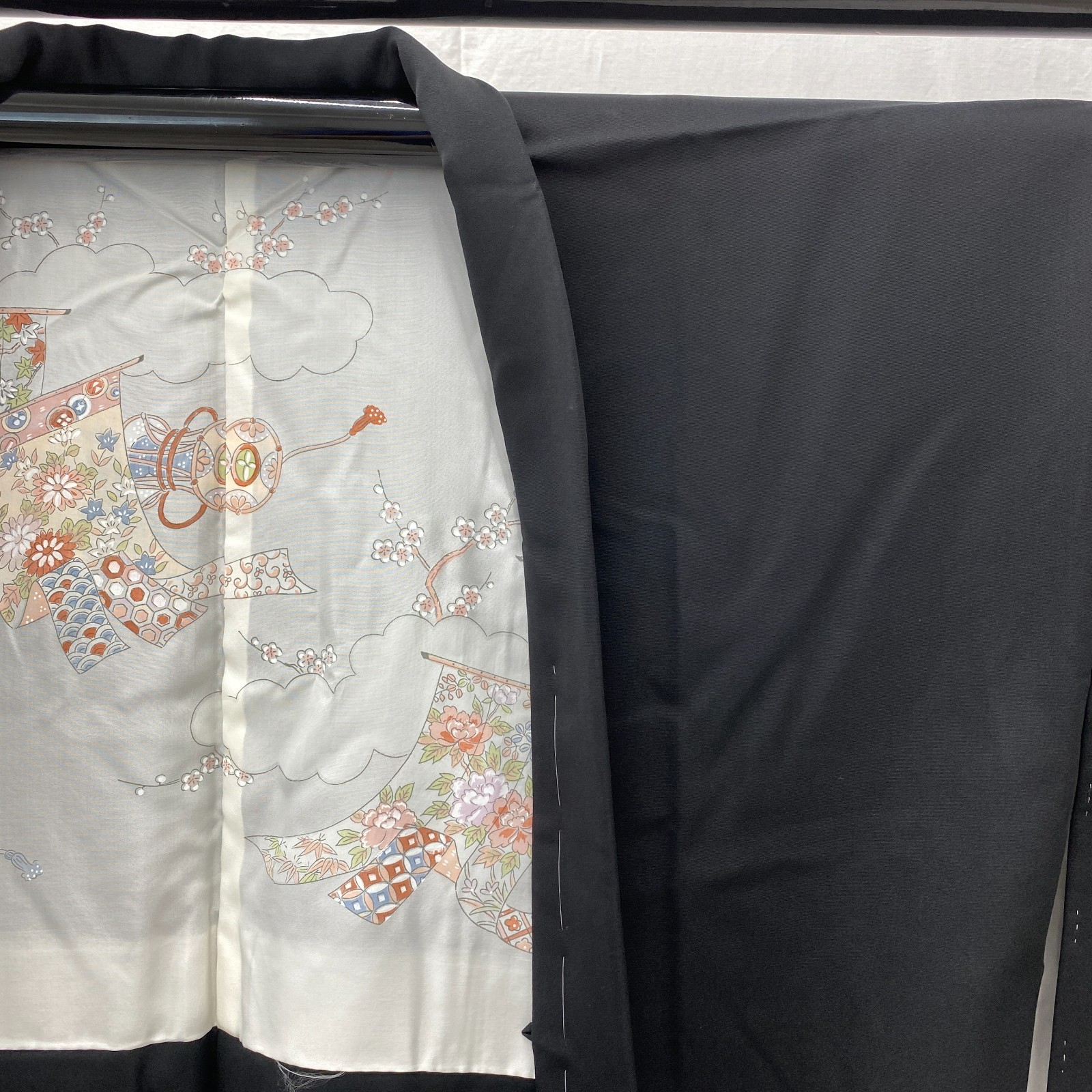 Japanese Vintage Kimono Haori Jacket Polyester Black Embroidery Traditional 30in
