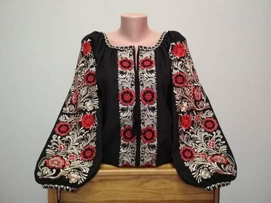 Ukrainian Sorochka Vyshyvanka Embroidered Blouse Folk Costume Tradition shirt