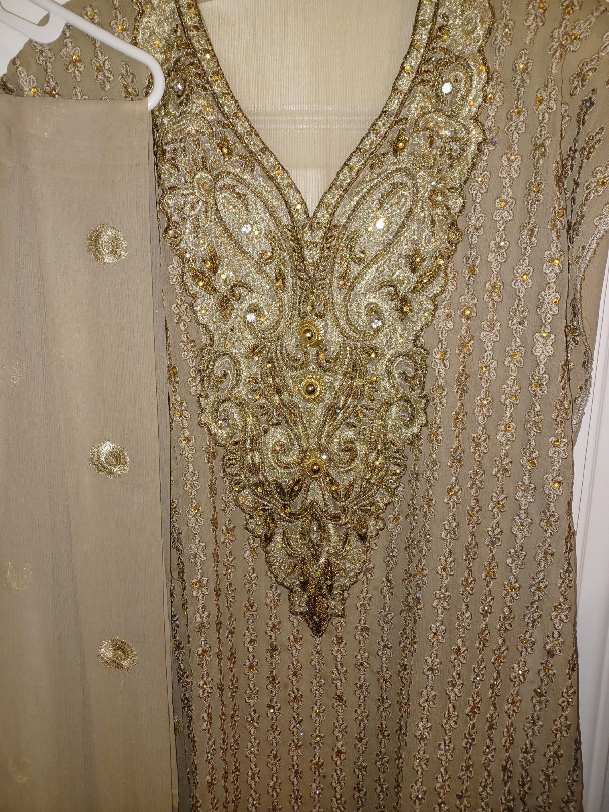 women indian pakistani salwar kameez pure chiffon 4pc Fully Embroidered unstitch