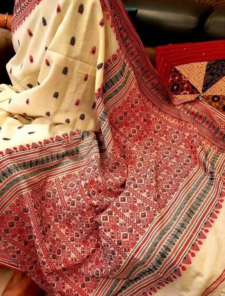 Assam Handwoven Khadi Cotton Saree Pure Mercerized Cotton Saree, Blouse Piece