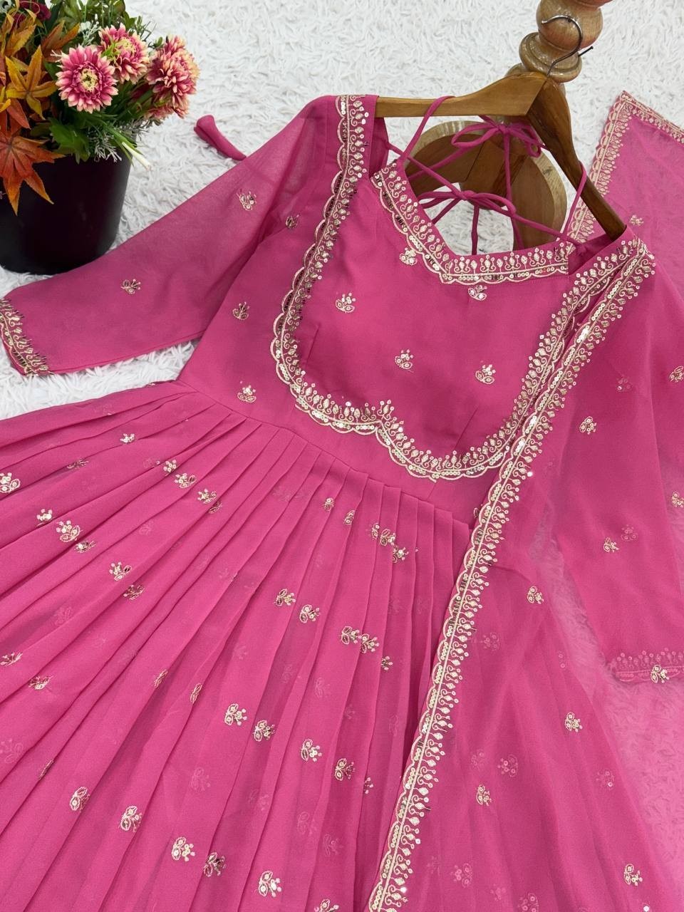 Stylish New Heavy Faux Georgette Gown Bottom With Pink Dupatta For Engagement