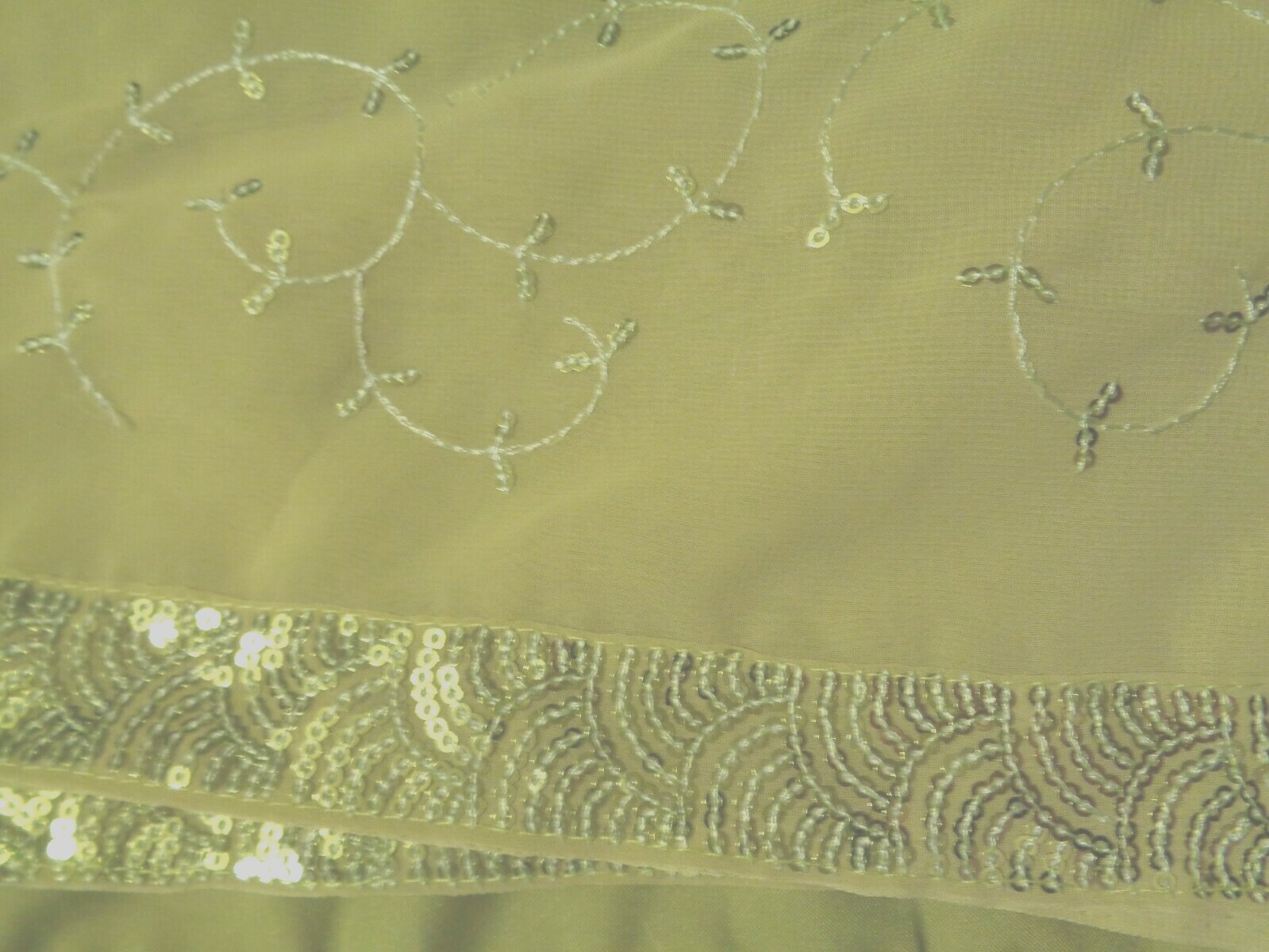 India Sequin Hand Embroidery Georgette Sari Saree Light Green or Yellowish Green