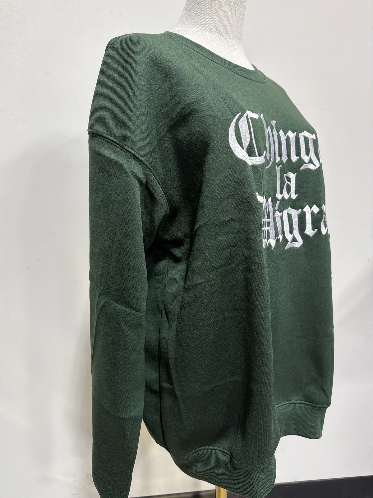 Chinga La Migra Forest Green Crewneck Sweatshirt Embroidered Sz L EST 2019