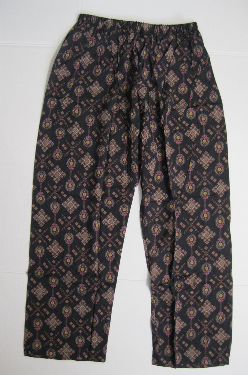 New 2 Pc Pakistani Print Lawn Kurti Trousers Suit Scalloped Trim Black Size L