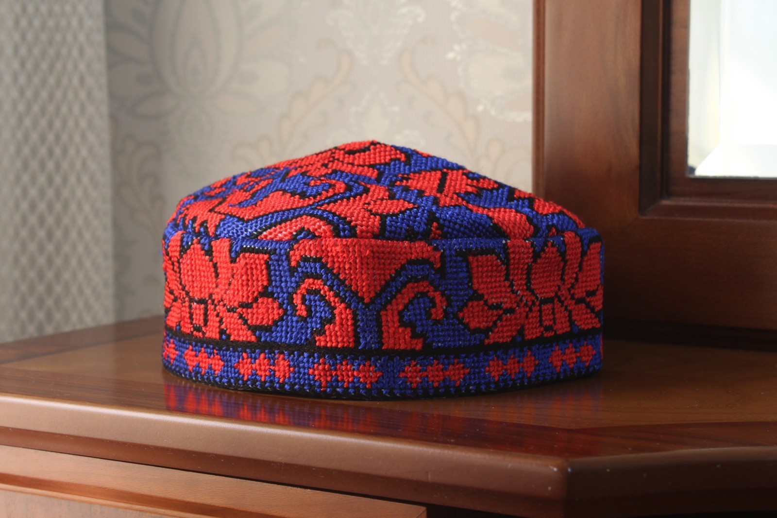 Uzbek Embroidered Skull-cap 23.2″/59cm Traditional Kufi Hat Ethnic Doppa Unisex